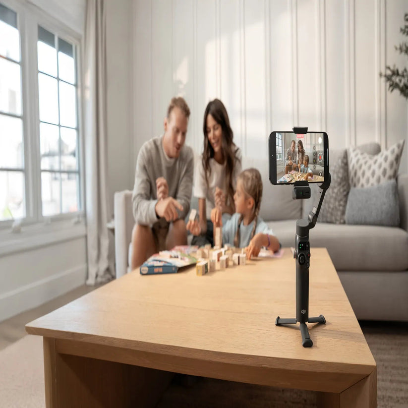 Estabilizador_Dji_Osmo_Mobile_8_imagen_posicion_4_iShop_Colombia