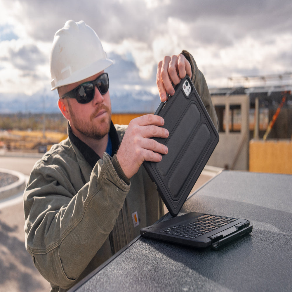 Case resistente con teclado ZAGG para iPad Pro 11 - Negro