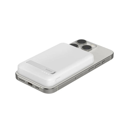 Bateria_Externa_Qi2_5000mAh_15W_Stand_Blanco_Imagen_posicion_2_iShop_Colombia