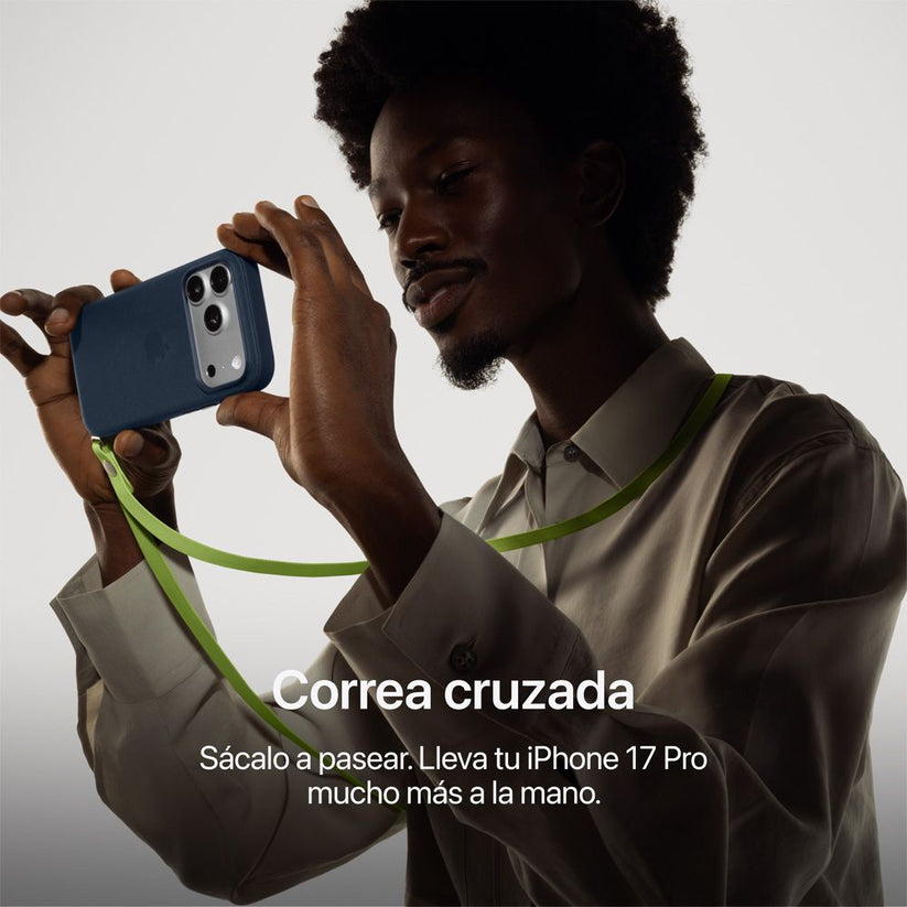 iPhone_17_Pro_Max_Deep_Blue_PDP_Image_Position_10__COES