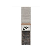 Correa_Loop_Deportiva_Nike_Gris_Pavimento_para_Caja_de_42mm_Imagen_posicion_1_iShop_Colombia