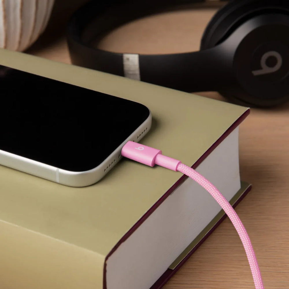 Cable_Beats_Trenzado_USB_C_USB_C_1_5m_Rosa_intenso_Imagen_posicion_3_iShop_Colombia