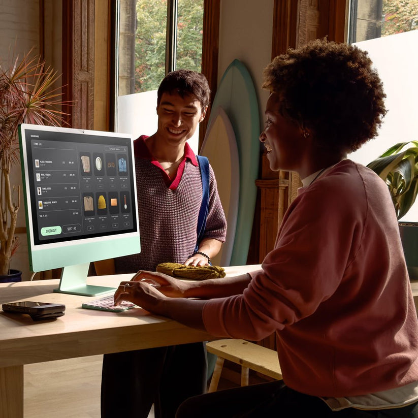 iMac_con_pantalla_Retina_45K_de_24_pulgadas:_Chip_M4_de_Apple_con_CPU_de_10_núcleos_y_GPU_de_10_núcleos_512_GB_SSD_Plata_Imagen_posicion_8_iShop_Colombia